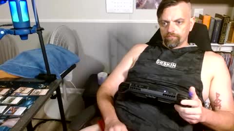 Snapshot of scarecrow2wm chatting on 07.19.26 Kent Clark online show from 07.19.26
