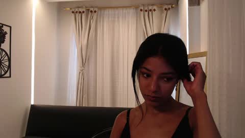 Scaelet Mia online show from 04.27.26