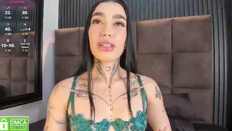scarlet__jones_ online show from 07.30.26