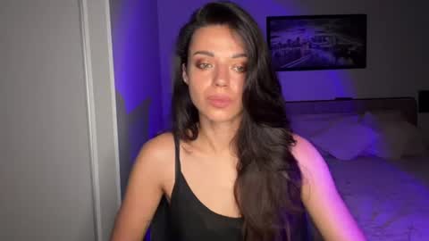 Sophie online show from 07.16.26