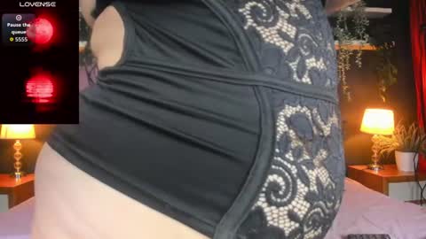 Claudia  online show from 07.04.26