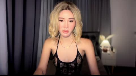 sweet scarlete online show from 06.03.26