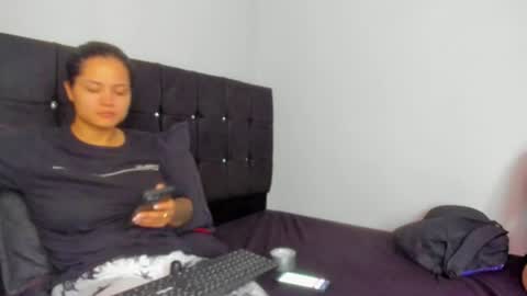 scarlet taylor kennedy online show from 07.03.26