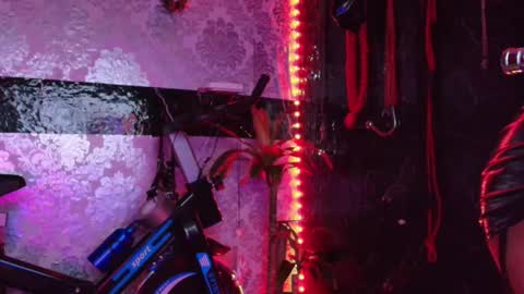 Scarlet online show from 10.23.25