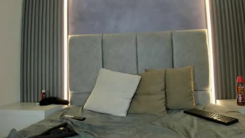 scarletaura26 online show from 07.28.26