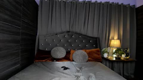 Snapshot of scarletfvckinggreyson chatting on 02.03.25 ur sweetest scarlet online show from 02.03.25