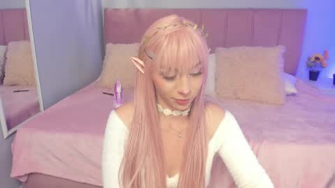 Scarlet  online show from 06.02.26