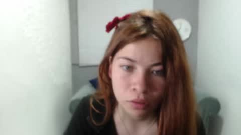 Snapshot of scarlethsexy69 chatting on 11.05.25 scarlethsexy69 online show from 11.05.25