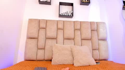 Scarlett online show from 04.23.26