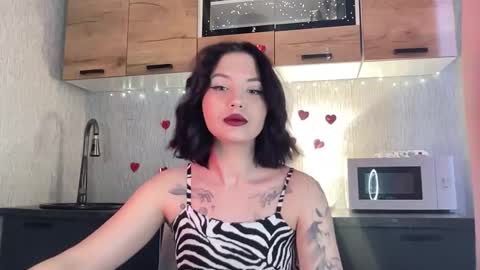 scarletpetal online show from 02.25.26