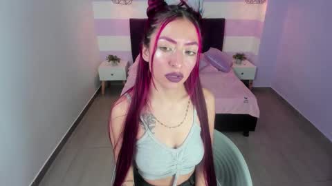 Scarlett online show from 11.20.25