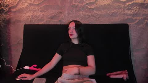 Snapshot of scarlett__fox__ chatting on 02.04.26 SCARLETT FOX online show from 02.04.26