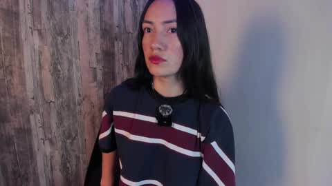 Snapshot of scarlett__fox__ chatting on 02.18.26 SCARLETT FOX online show from 02.18.26