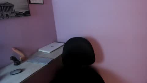 Snapshot of scarlett__fox__ chatting on 02.25.26 SCARLETT FOX online show from 02.25.26