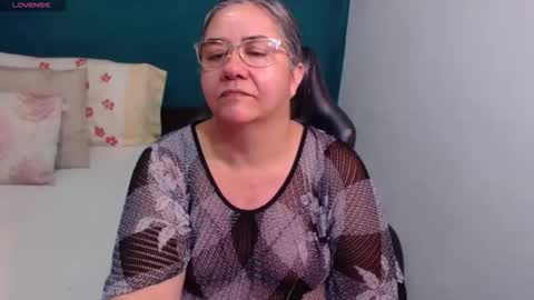 Scarlett  online show from 04.14.26