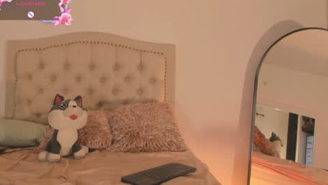 Snapshot of scarlett_grand chatting on 01.31.25 Scarlett Grand online show from 01.31.25