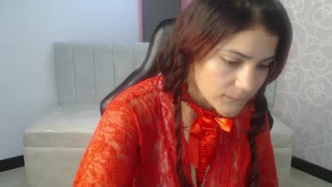 Snapshot of scarlett_jhonson_ch chatting on 04.01.26 scarlett_jhonson_ch online show from 04.01.26