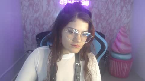 Snapshot of scarlett_jhonson_ch chatting on 04.10.26 scarlett_jhonson_ch online show from 04.10.26