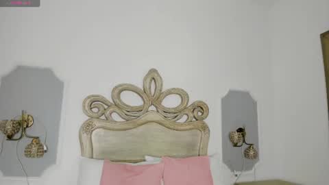 Snapshot of scarlett_monroe__ chatting on 07.22.26 scarlett_monroe__ online show from 07.22.26
