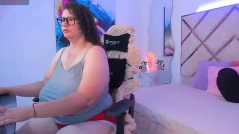 vanessa online show from 06.25.26