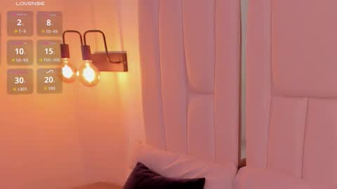 Snapshot of scarlett_rouss_ chatting on 02.19.26 Scarlett online show from 02.19.26