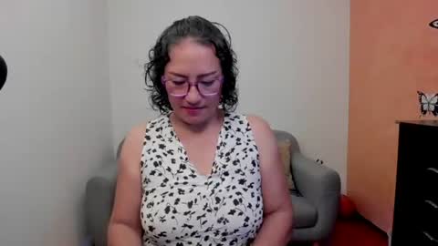Scarlett sax online show from 06.19.26