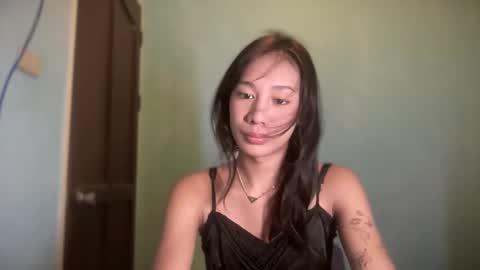 Scarlett online show from 12.04.25