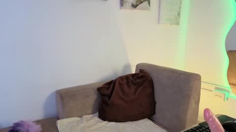 Scarlett   online show from 04.09.26