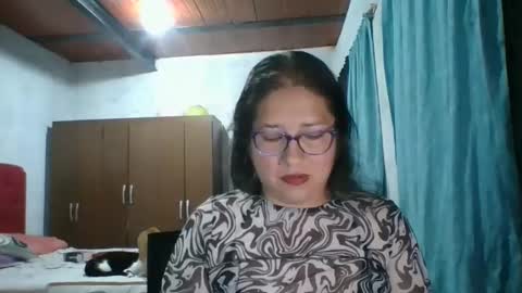 Snapshot of scarlett_widow chatting on 09.27.25 scarlett_widow online show from 09.27.25
