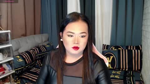 scarlette online show from 01.05.25