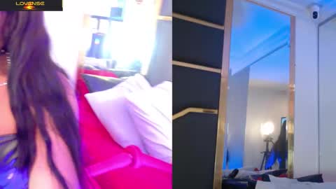 Snapshot of scarletthott1 chatting on 03.12.26 Scarlett Hot online show from 03.12.26