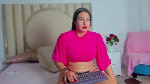 Scarlett Ross  online show from 01.29.25