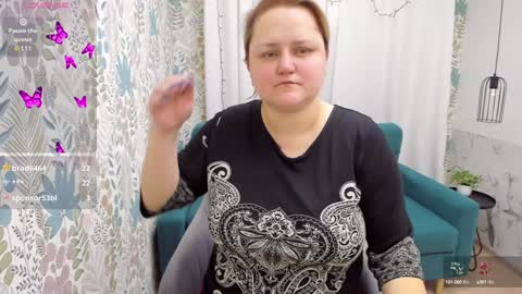 Snapshot of scarlettsoft chatting on 12.30.24 Scarlett online show from 12.30.24