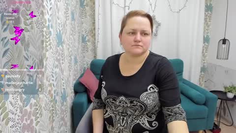 Snapshot of scarlettsoft chatting on 01.14.25 Scarlett online show from 01.14.25