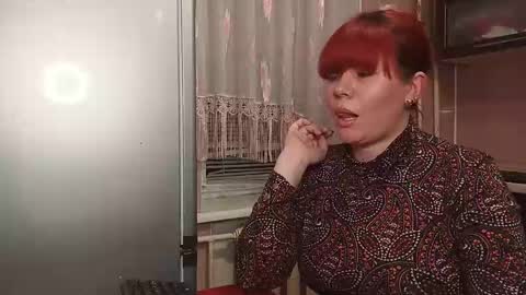 Snapshot of scarlettwave chatting on 11.24.25 Anya online show from 11.24.25