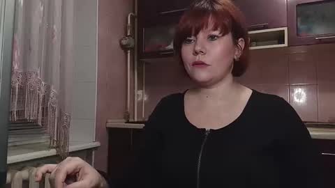 Snapshot of scarlettwave chatting on 01.06.26 Anya online show from 01.06.26