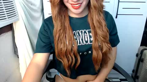 Queen Scarlet online show from 09.13.25