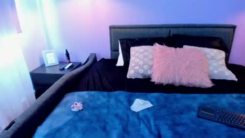 Snapshot of scarletyler_ chatting on 07.16.26 Scarlet Tyler online show from 07.16.26