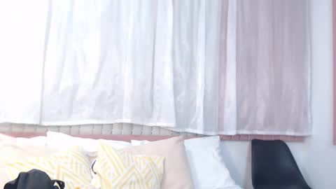 SCARLET online show from 12.15.25