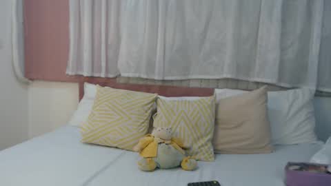 SCARLET online show from 12.22.25