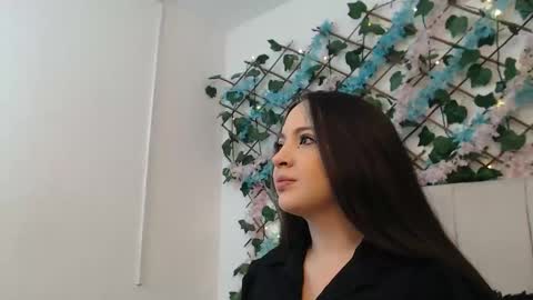 Snapshot of sccarlettjonnes chatting on 02.04.26 SCARLET online show from 02.04.26