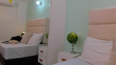 Snapshot of sccarlettjonnes chatting on 03.14.26 SCARLET online show from 03.14.26