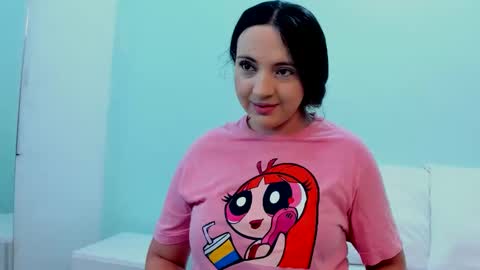 Snapshot of sccarlettjonnes chatting on 04.06.26 SCARLET online show from 04.06.26