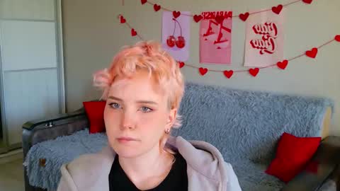 Snapshot of school_love chatting on 10.01.25 Rina online show from 10.01.25