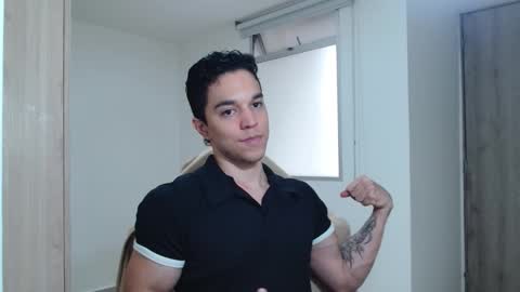 Twitter Scott brasher1 Instagram Camiloestuardo2 online show from 01.02.25