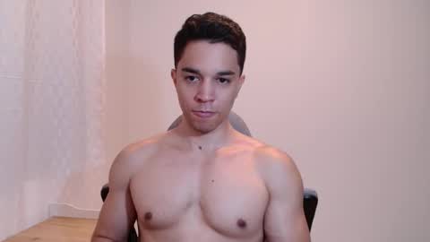 Twitter Scott brasher1 Instagram Camiloestuardo2 online show from 03.10.25