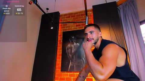 Snapshot of scottfischer_ chatting on 11.10.25 Scottfischer online show from 11.10.25