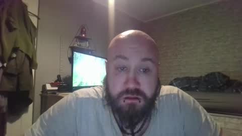Snapshot of scottish_alien chatting on 04.16.26 Richard James online show from 04.16.26
