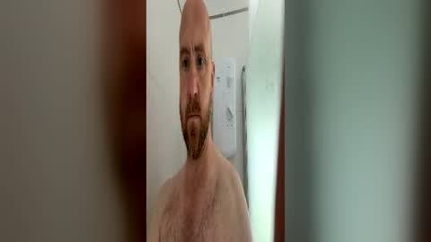 Snapshot of scottric chatting on 06.14.26 SexyDaddy online show from 06.14.26