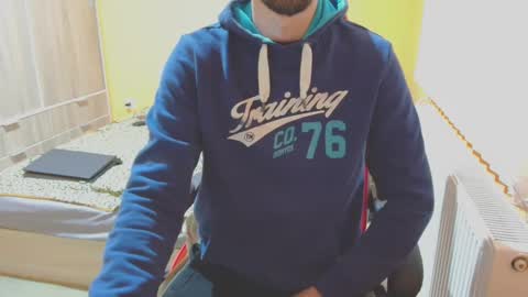 Snapshot of scotty_98 chatting on 01.05.25 scotty_98 online show from 01.05.25